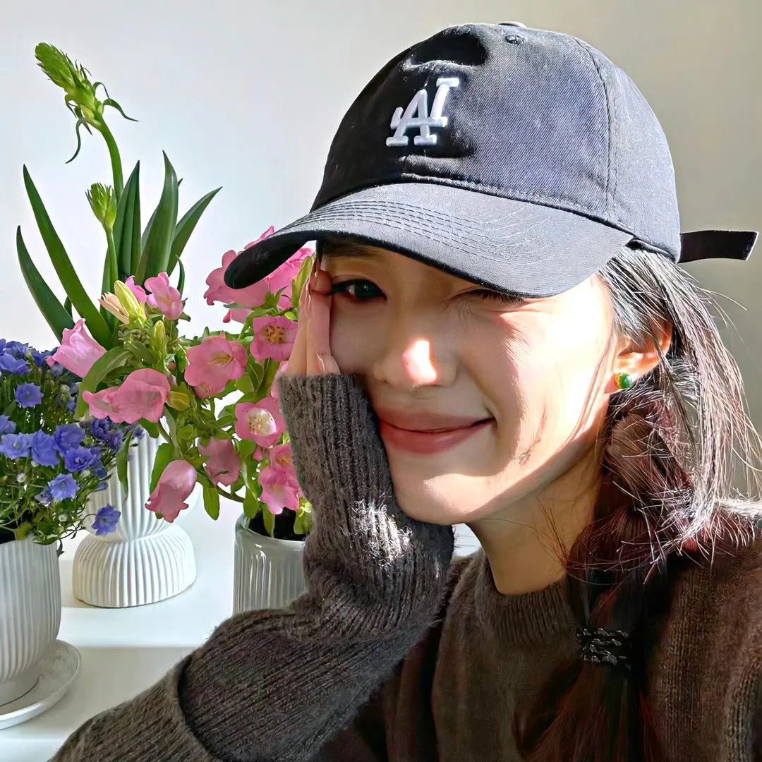 心生爱慕却迟迟不敢